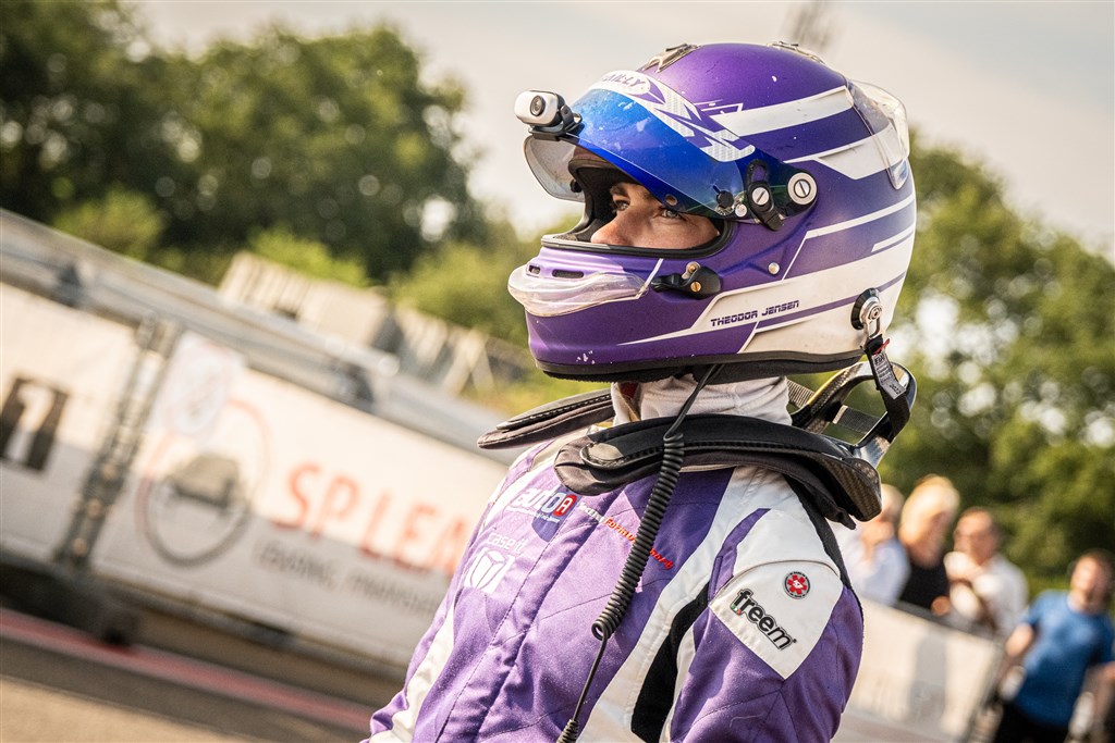 Alle gode gange tre: Theodor Jensen tog tredobbelt sejr ved Night Race
(Foto: Grippo)
